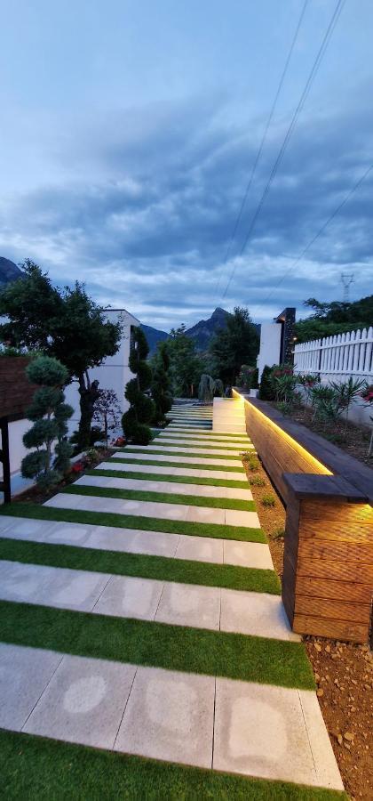 Koman Paradise By Romina Shkodër Exteriér fotografie