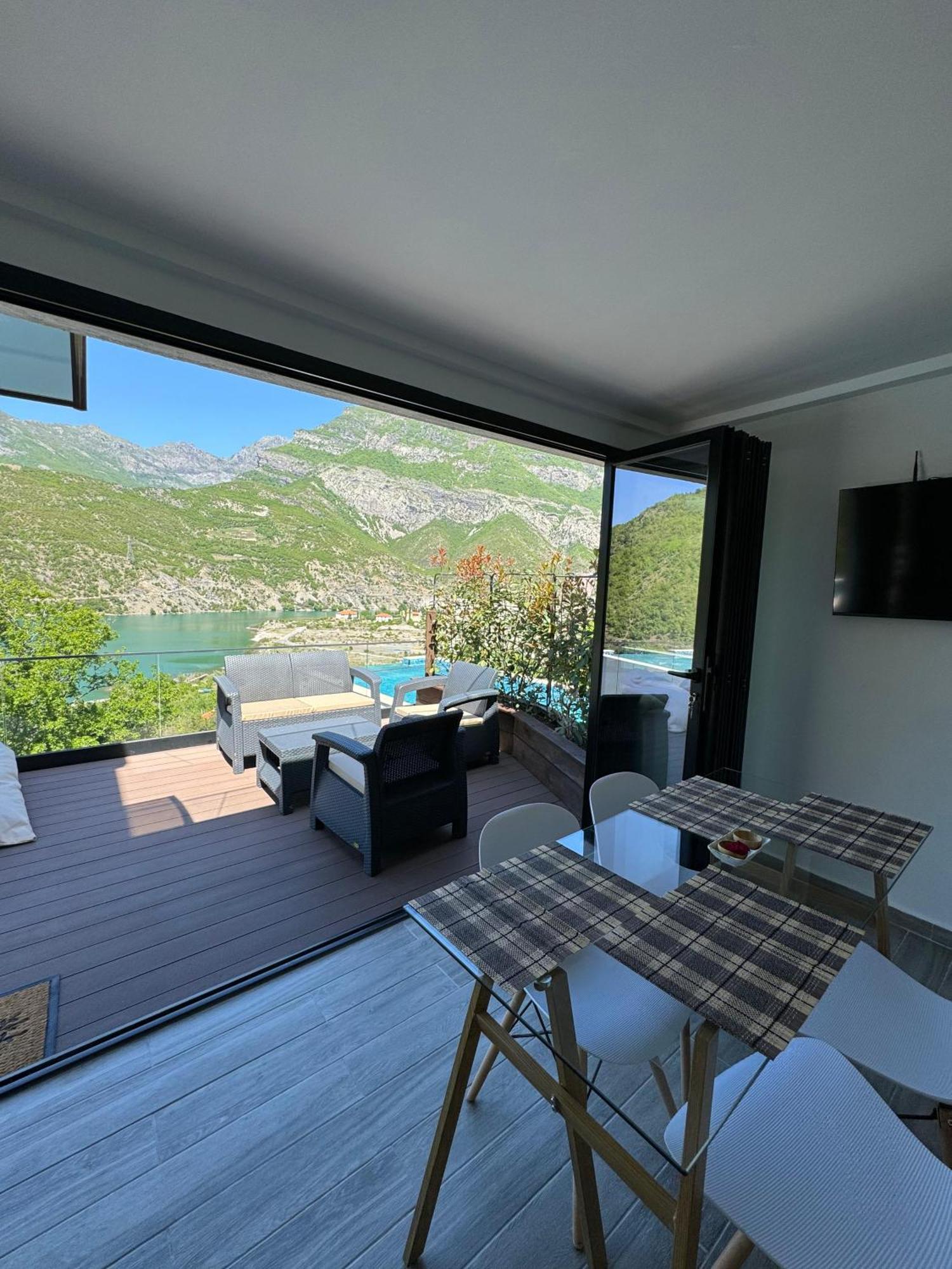 Koman Paradise By Romina Shkodër Exteriér fotografie