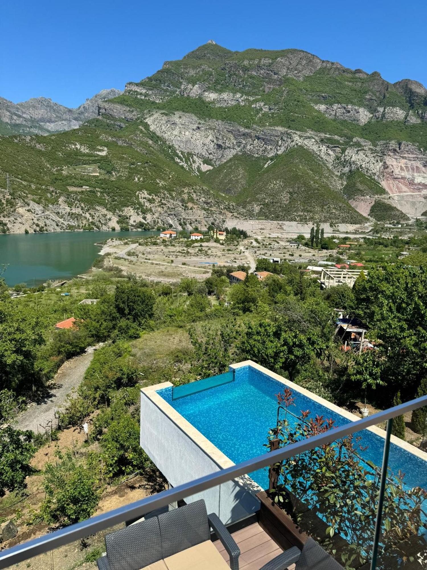 Koman Paradise By Romina Shkodër Exteriér fotografie
